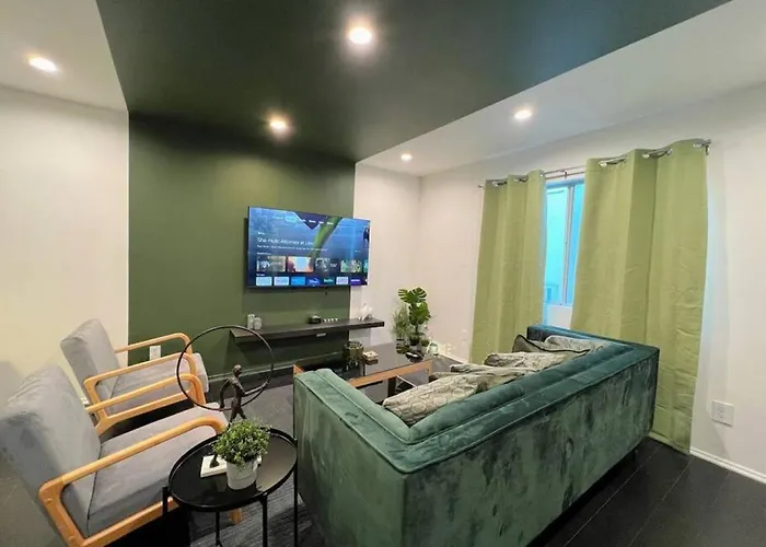 2Br Suite In The Heart Of Hollywood -Br5